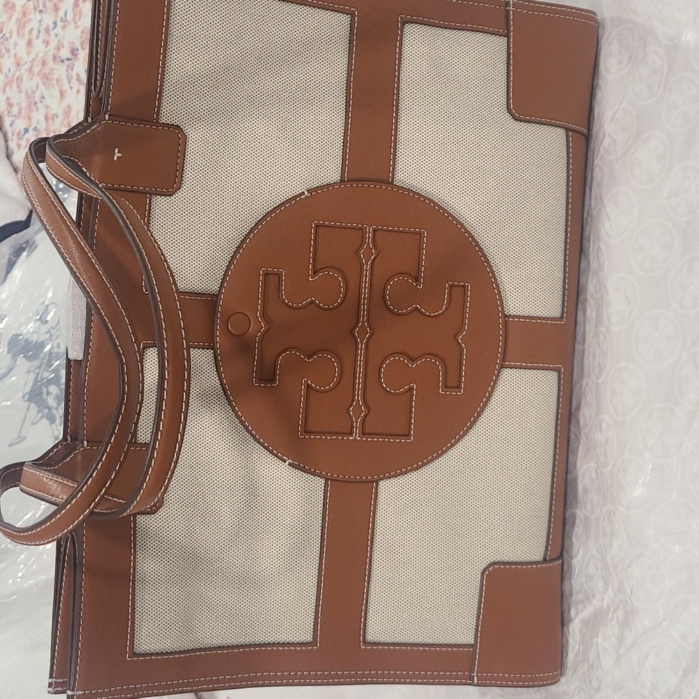 Tory burch large ella,new condition
